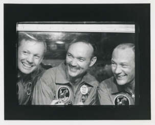 Armstrong, Collins and Aldrin back to Earth after their voyage to another world; splashdown and recovery of the CM Columbia, July 16-24, 1969