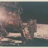Alan Bean descending the LM ladder; Bean closing the door of the LM; Bean taking his first step on the Moon, November 14-24, 1969, EVA 1 - Foto 5