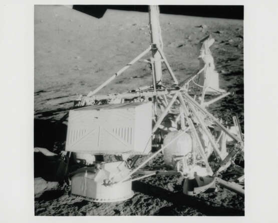 Close-ups of Surveyor III; portrait and details of the robot spacecraft including its scoop arm and shadow, November 14-24, 1969, EVA 2 - photo 4