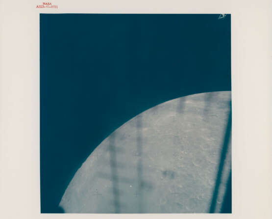 Moonscapes seen during and just after the slingshot pass: farside from high altitude; Crater Tsiolkovsky, Moon view and close-ups, April 11-17, 1970 - photo 6