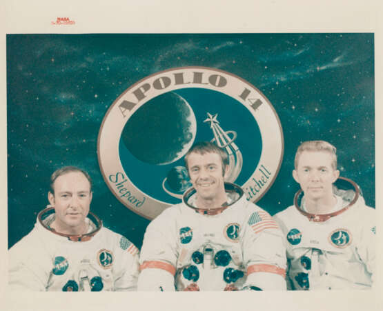 Alan Shepard and Edgar Mitchell in the simulator; crew portrait; views during training; artist’s concepts of the mission; Fra Mauro landing area, July 1970-January 1971 - photo 3