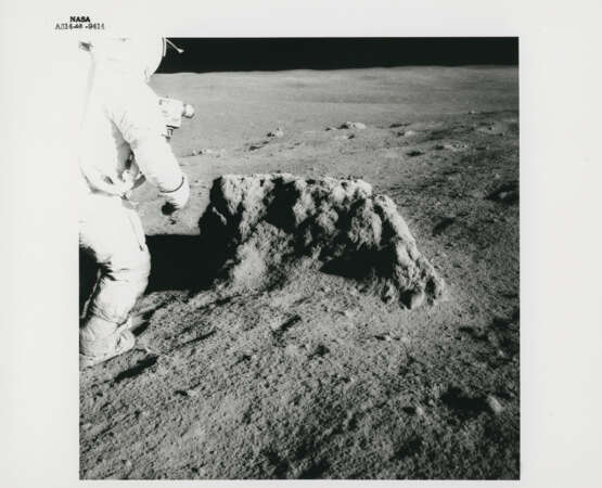 Edgar Mitchell losing his way on the Moon, station B1; Alan Shepard standing beside a large boulder, station B2, January 31-February 9, 1971, EVA 2 - photo 3