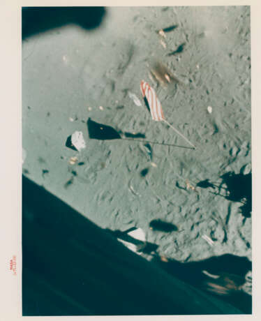 Fra Mauro Base from the LM during liftoff; views from the LM window before liftoff: javelin, golf ball; lunar equipment; US flag, January 31-February 9, 1971 - фото 1