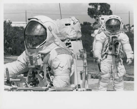 The astronauts checking their EVA equipment; official portraits of the crew; views of the crew and backup crew training for the mission, March-July 1971 - photo 21