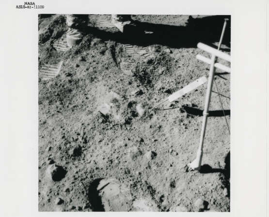 Views at station 9: James Irwin at the Rover; remarkable rock seen on the way; Fresh Crater; the Rover; geological investigations, July 26-August 7, 1971, EVA 3 - фото 14