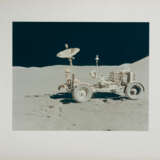 [Large Format] The Lunar Rover at its final “VIP” parking site on the Moon, July 26-August 7, 1971, EVA 3 - фото 1