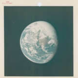 The Planet Earth; almost entire view of the nearly full Planet Earth, April 16-27, 1972 - фото 1