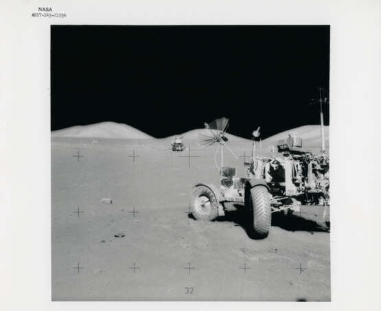 The Rover at its final VIP parking site; the LM Challenger and the US flag in the Valley of Taurus-Littrow; the last scientific experiment, December 7-19, 1972, EVA 3 - фото 1