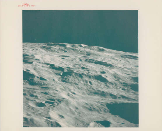 Moonscapes from the CM America: the nearside terminator; Sunset over farside craters; Crater Aitken; highlands near Gagarin Crater, December 7-19, 1972 - Foto 10