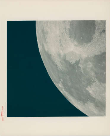 Last human-taken photograph of the Earth from the Moon; one of the last human-taken photographs in lunar orbit; the Moon after transEarth injection, December 7-19, 1972 - фото 5