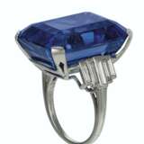 AN IMPORTANT SAPPHIRE AND DIAMOND RING - photo 2