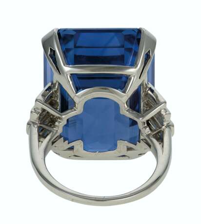 AN IMPORTANT SAPPHIRE AND DIAMOND RING - Foto 3