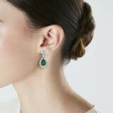 Harry Winston. EMERALD AND DIAMOND EARRINGS, HARRY WINSTON - photo 3