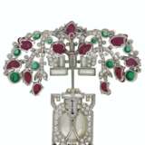 Cartier. ART DECO RUBY, EMERALD, DIAMOND AND NATURAL PEARL JABOT-BROO... - photo 2