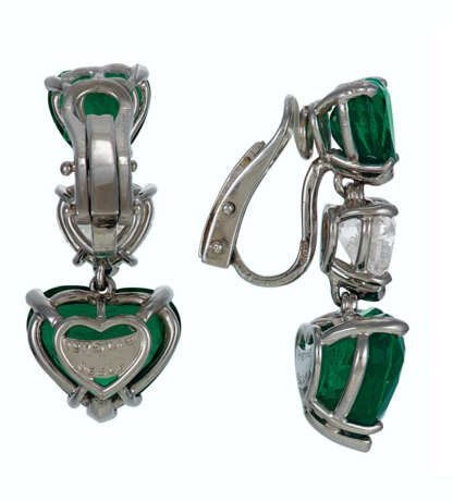 Bulgari. EMERALD AND DIAMOND EARRINGS, BULGARI - photo 2