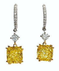 COLORED DIAMOND AND DIAMOND EARRINGS