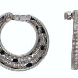 Cartier. DIAMOND AND ONYX 'PANTHÈRE' HOOPS, CARTIER - photo 2