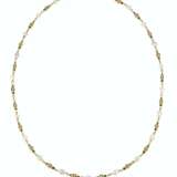 NATURAL PEARL, DIAMOND AND ENAMEL LONGCHAIN NECKLACE - Foto 2
