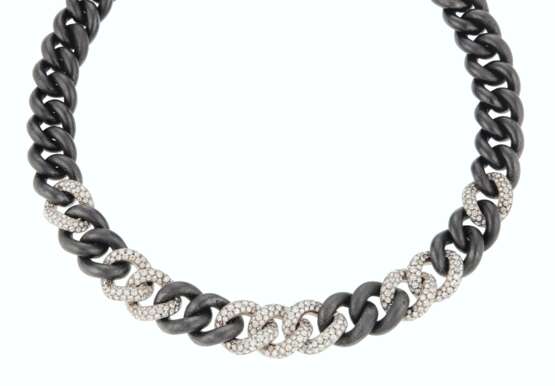 Hemmerle. IRON AND DIAMOND NECKLACE, HEMMERLE - фото 1