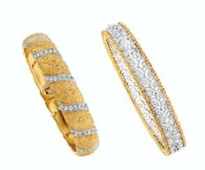 TWO DIAMOND AND GOLD BANGLE BRACELETS, BUCCELLATI