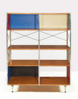CHARLES EAMES (1907-1978) & RAY EAMES (1912-1988)