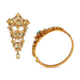 ANTIQUE EMERALD AND DIAMOND BANGLE AND LATER EMERALD AND DIAMOND PENDANT/BROOCH - photo 2