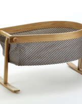 Baby cot model 