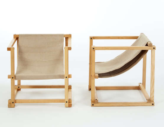 Pair of armchairs - photo 1