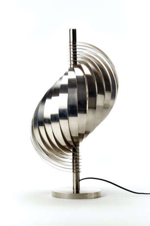 Spiral-shaped table lamp in turned stainless steel and steel sheets in the style of Henri Mathieu - Foto 1