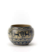 Salt stoneware bowl decorated in cobalt blue monochrome