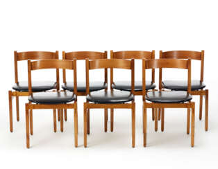 Lot of seven chairs model "101"