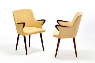 Pair of armchairs model "P38"