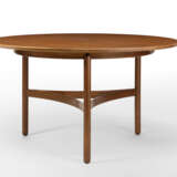 Gianfranco Frattini. Table model "776" - Foto 1