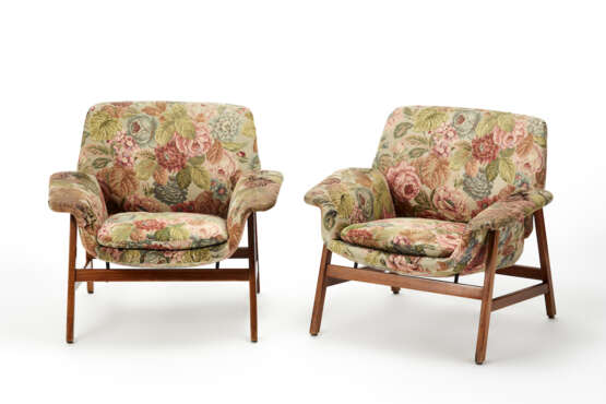 Gianfranco Frattini. Pair of armchairs model "849" - Foto 1