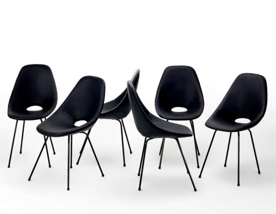 Vittorio Nobili. Six chairs model "Medea" - Foto 1