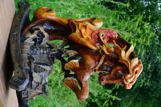 Skulpture „Galloped-2 oder das bucklige Pferd.“, Naturholz, Holzschnitzerei, Sozialistischer Realismus, Animalistisches, 2020 - Foto 3