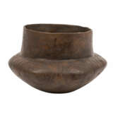 Prähistorische Keramik der Bronze-/Eisenzeit - - фото 1