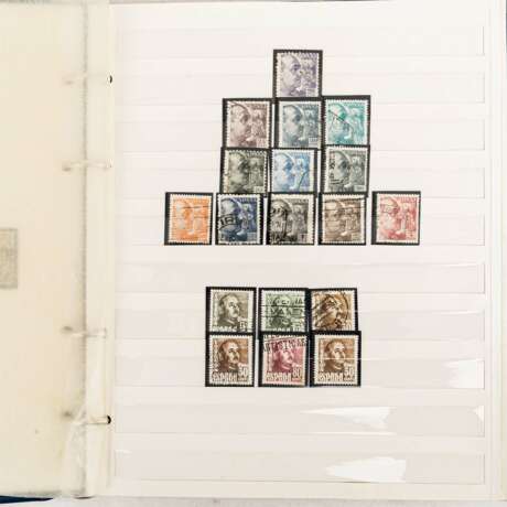 Briefmarken Konvolut Spanien - фото 5
