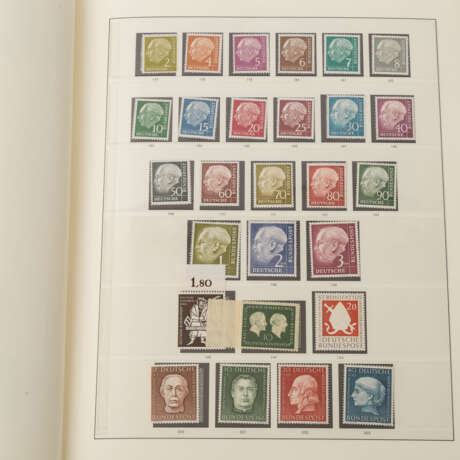 Briefmarkenalbum BRD 1949-1974 - Foto 4