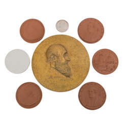 Medaillen - Konvolut mit unter anderem großer Gussmedaille