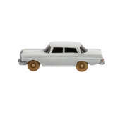 WIKING Mercedes 220 S, Heckflosse, 1961-1967, - photo 2