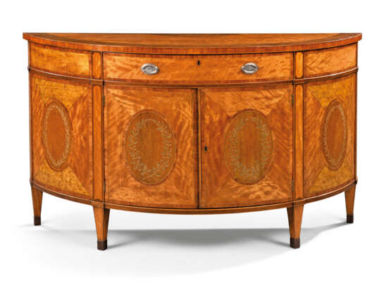 A PAIR OF GEORGE III SATINWOOD, INDIAN ROSEWOOD, AMARANTH, T... - photo 3