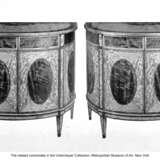 A PAIR OF GEORGE III SATINWOOD, INDIAN ROSEWOOD, AMARANTH, T... - photo 15