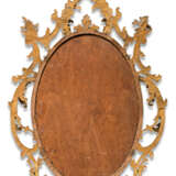 A PAIR OF GEORGE III GILT CARTON PIERRE OVAL MIRRORS - photo 7