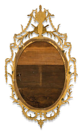 Linnell, John. A PAIR OF GEORGE III GILTWOOD AND CARTON PIERRE OVAL MIRRORS... - Foto 3