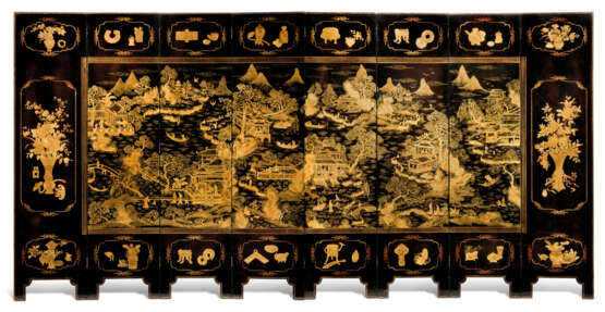 A CHINESE BLACK AND GILT LACQUER EIGHT-LEAF SCREEN - photo 1