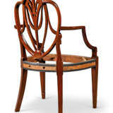 Gillows. A SET OF TEN GEORGE III MAHOGANY, BOXWOOD AND MARQUETRY ARMC... - Foto 6