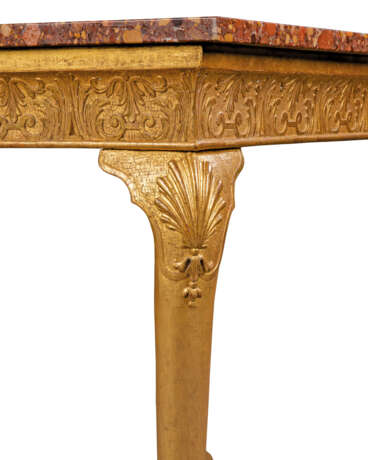 A GEORGE II GILT-GESSO AND GILTWOOD SIDE TABLE - фото 2