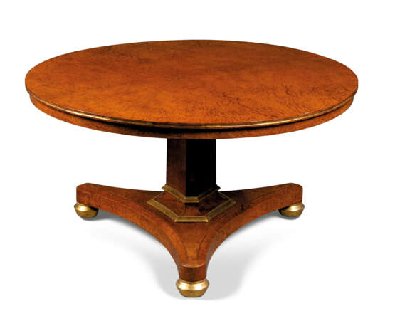 Morel and Seddon. A GEORGE IV PARCEL-GILT AMBOYNA CENTRE TABLE - photo 1