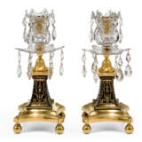 A PAIR OF GEORGE III ORMOLU-MOUNTED CLEAR AND BLUE GLASS CAN... - фото 2
